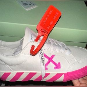 OFF WHITE Womens sneakers